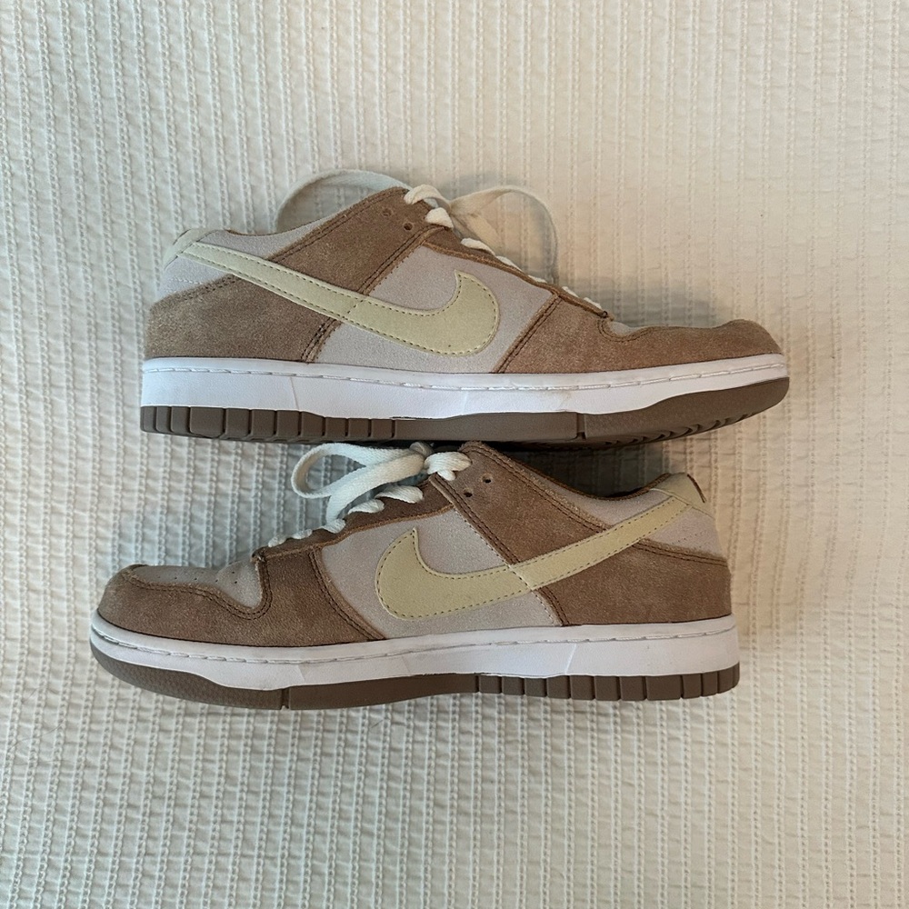 Nike Dunk Low Premium Medium Curry Fossil Salt Men’s US Sz 7 Like-New DD1390-100